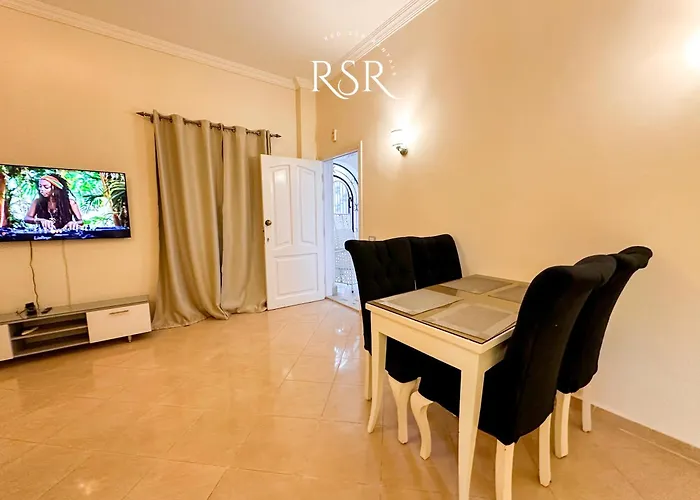 Superior 02 Bedroom With Swimming Pool And Garden Hurghada