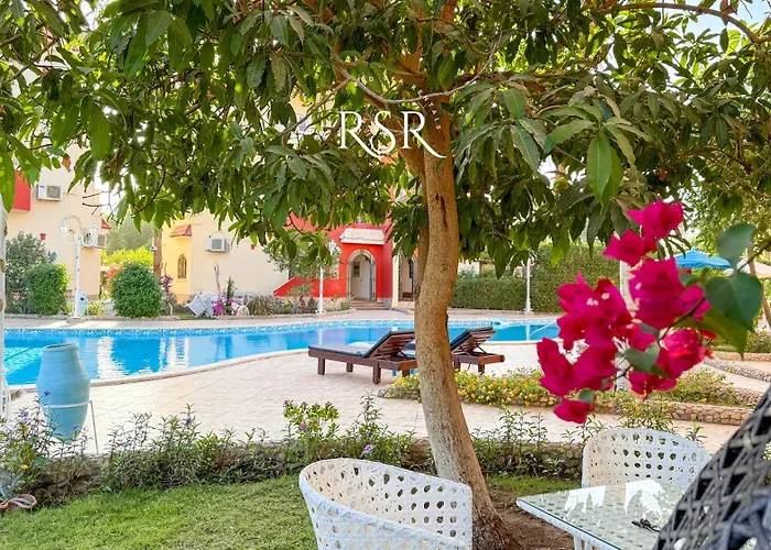 Superior 02 Bedroom With Swimming Pool And Garden Apartamento *
