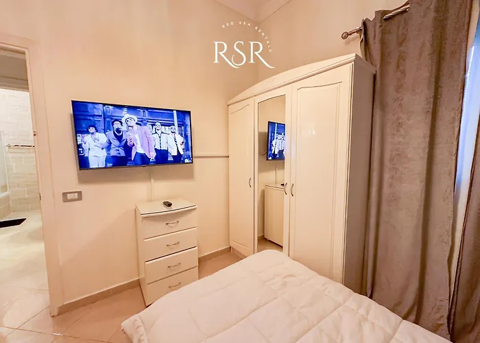 Superior 02 Bedroom With Swimming Pool And Garden Hurghada