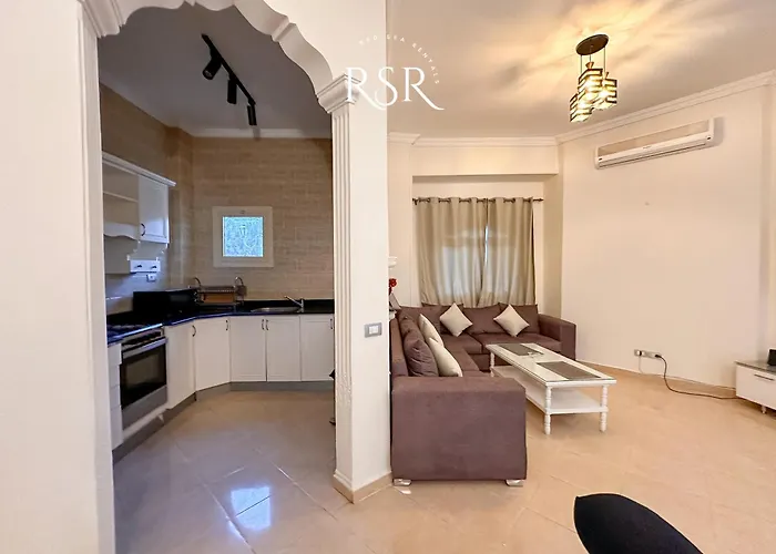 Superior 02 Bedroom With Swimming Pool And Garden Apartamento